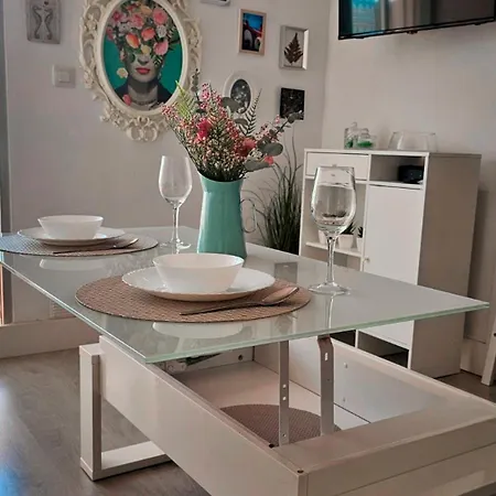 La Perla Holidays Apartment *